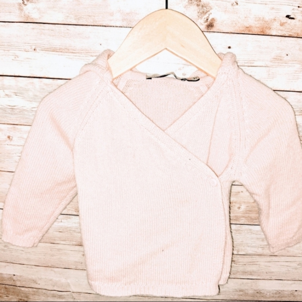 💕Host Pick💕Stella McCartney Pink, Wrap Sweater w/ Off-white 3D ears, 9m